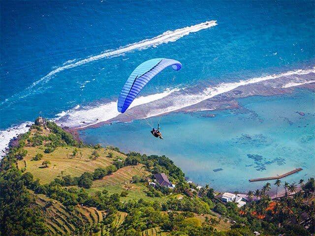 Paragliding